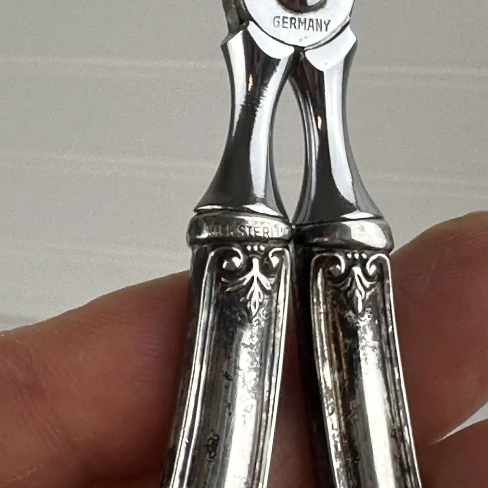 WEB Sterling Handle Ancestry Pattern Germany Stainless Salad Ice Serving Tongs
